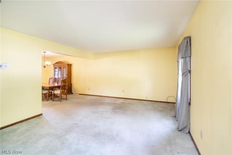 6908 Hidden Valley Drive Amherst OH 44001