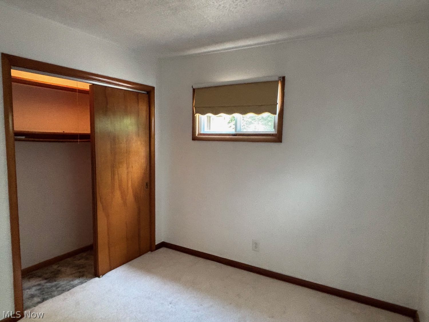 978 Indian Trail Akron OH 44314