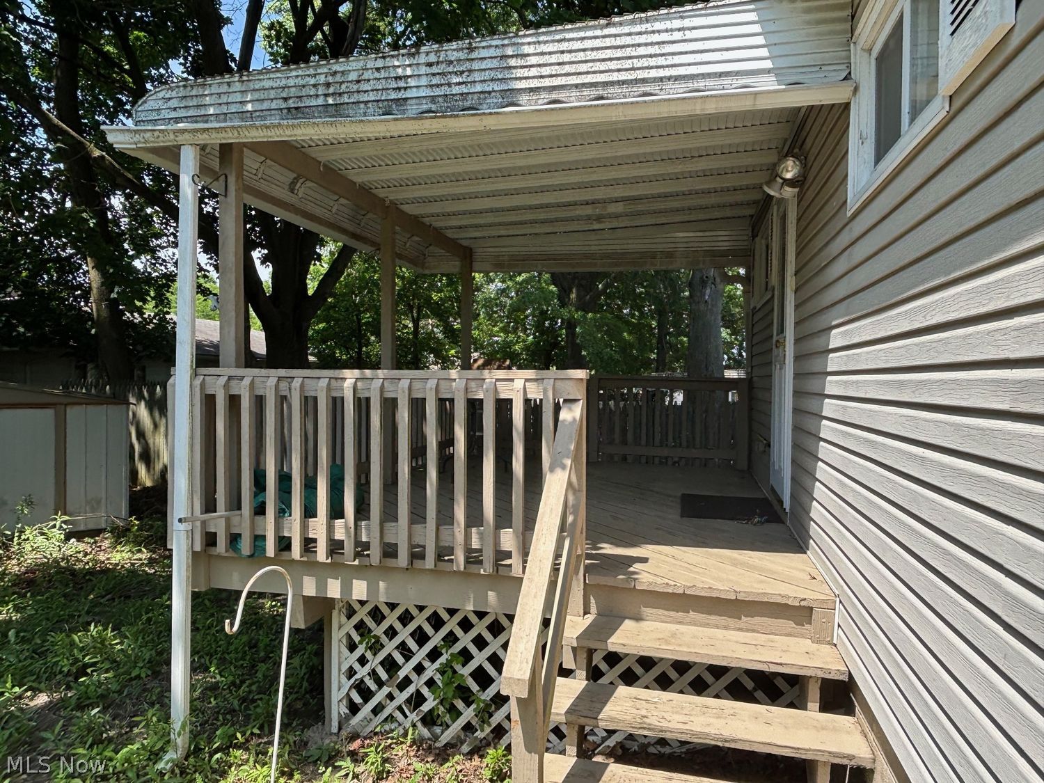 978 Indian Trail Akron OH 44314