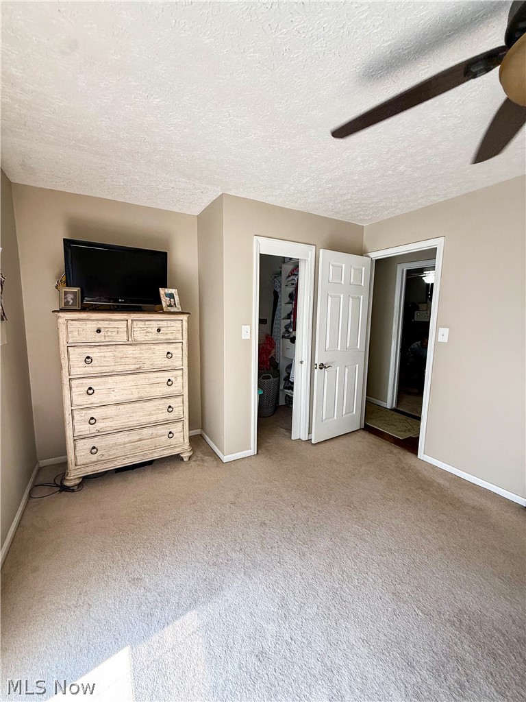 312 Donahey Avenue NE New Philadelphia OH 44663