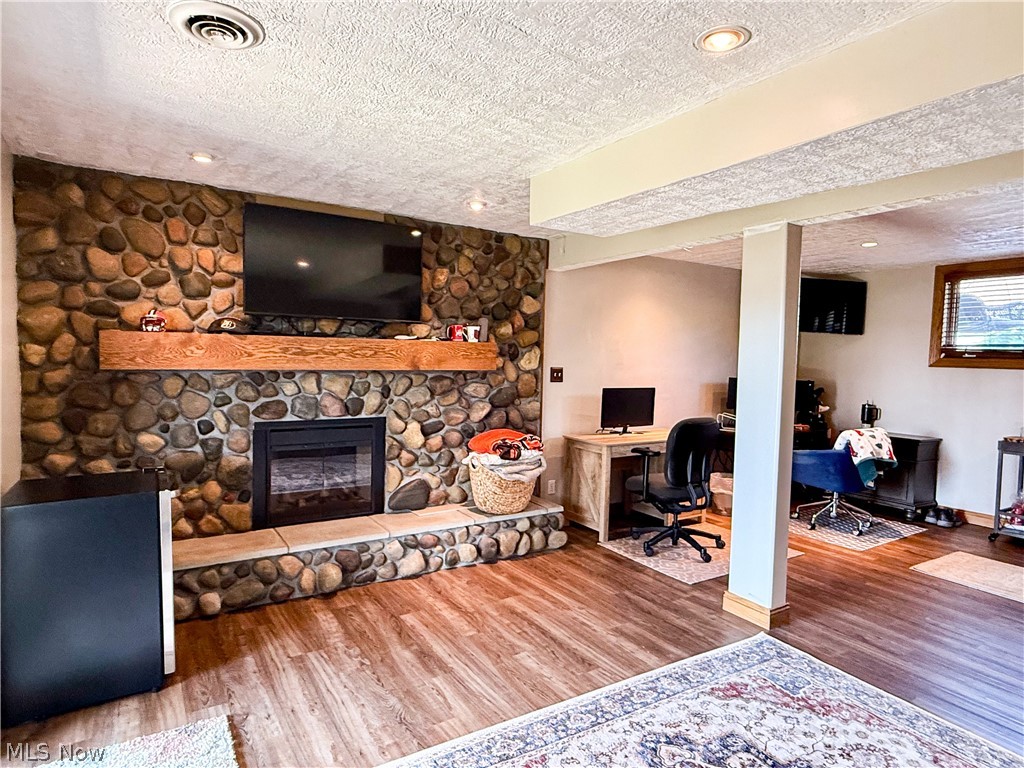 312 Donahey Avenue NE New Philadelphia OH 44663