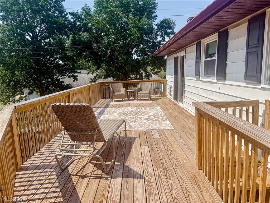 312 Donahey Avenue NE New Philadelphia OH 44663