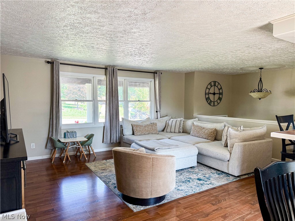 312 Donahey Avenue NE New Philadelphia OH 44663