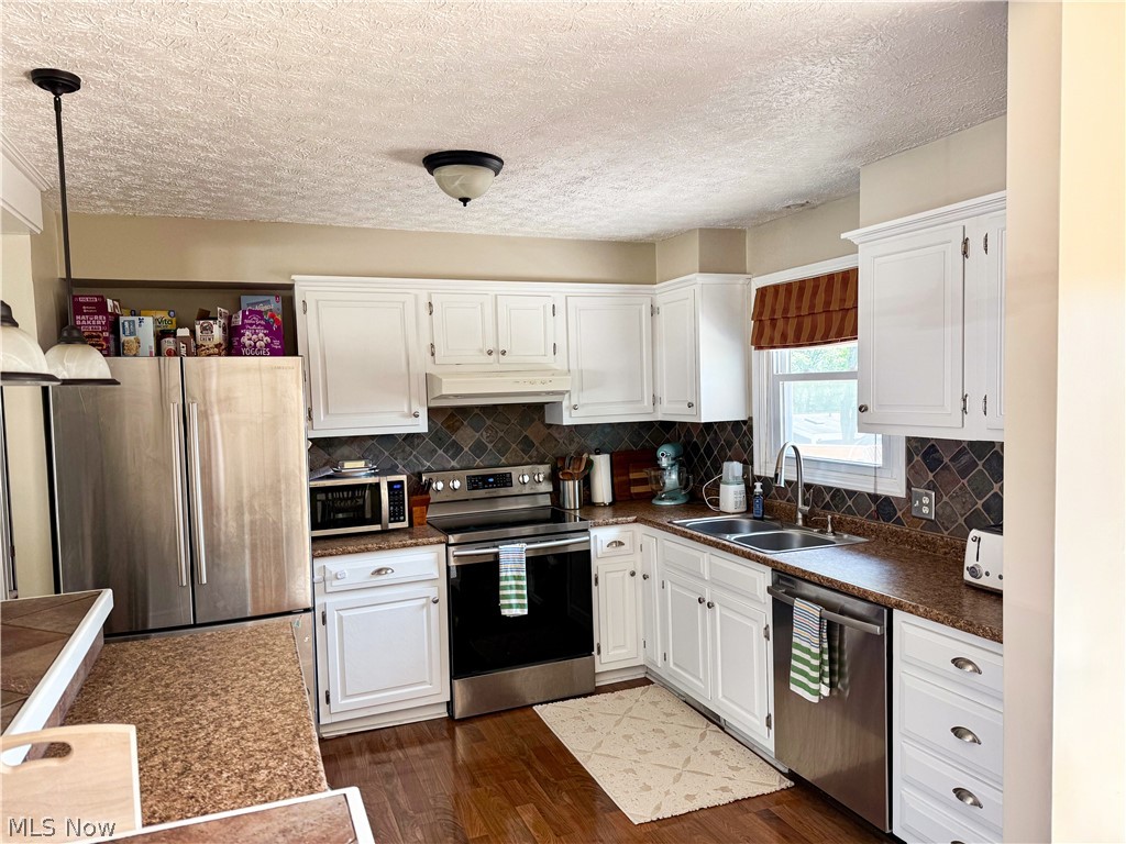 312 Donahey Avenue NE New Philadelphia OH 44663