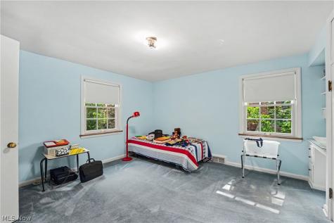 19909 Malvern Road Shaker Heights OH 44122