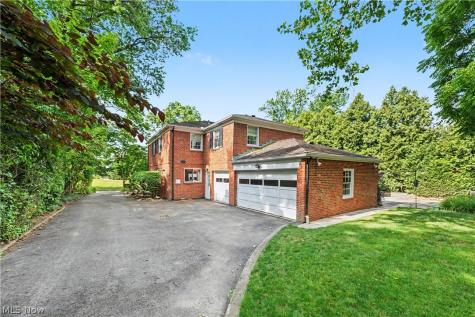 19909 Malvern Road Shaker Heights OH 44122