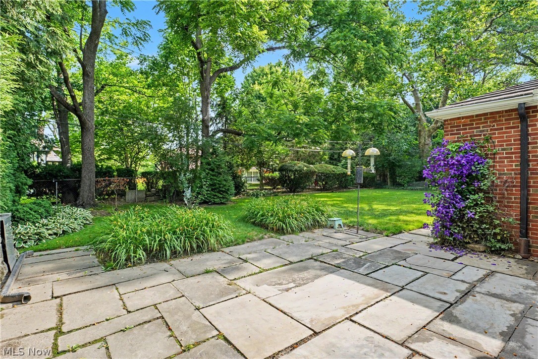 19909 Malvern Road Shaker Heights OH 44122