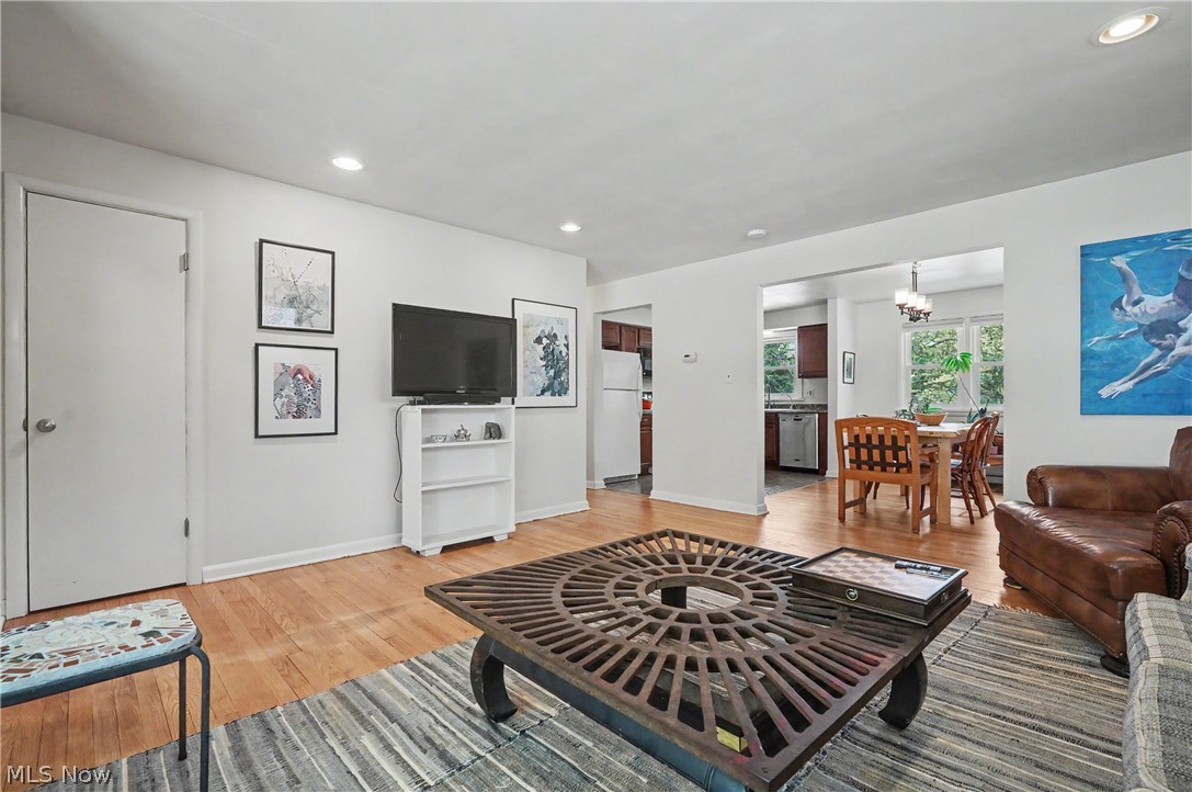 1038 Elno Avenue Kent OH 44240