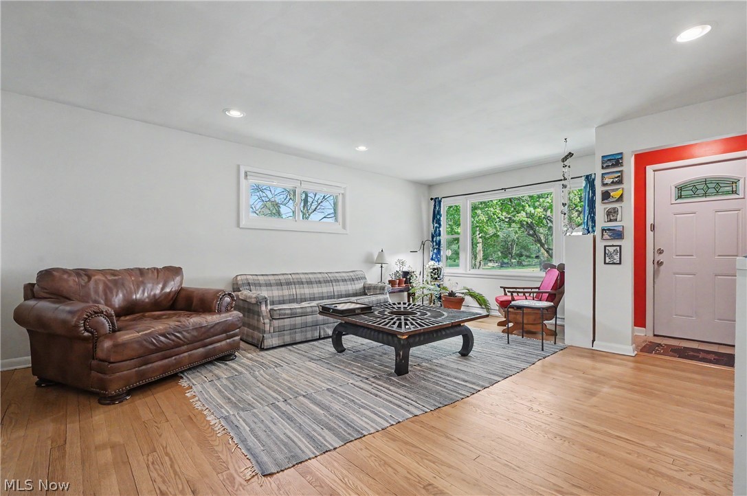 1038 Elno Avenue Kent OH 44240