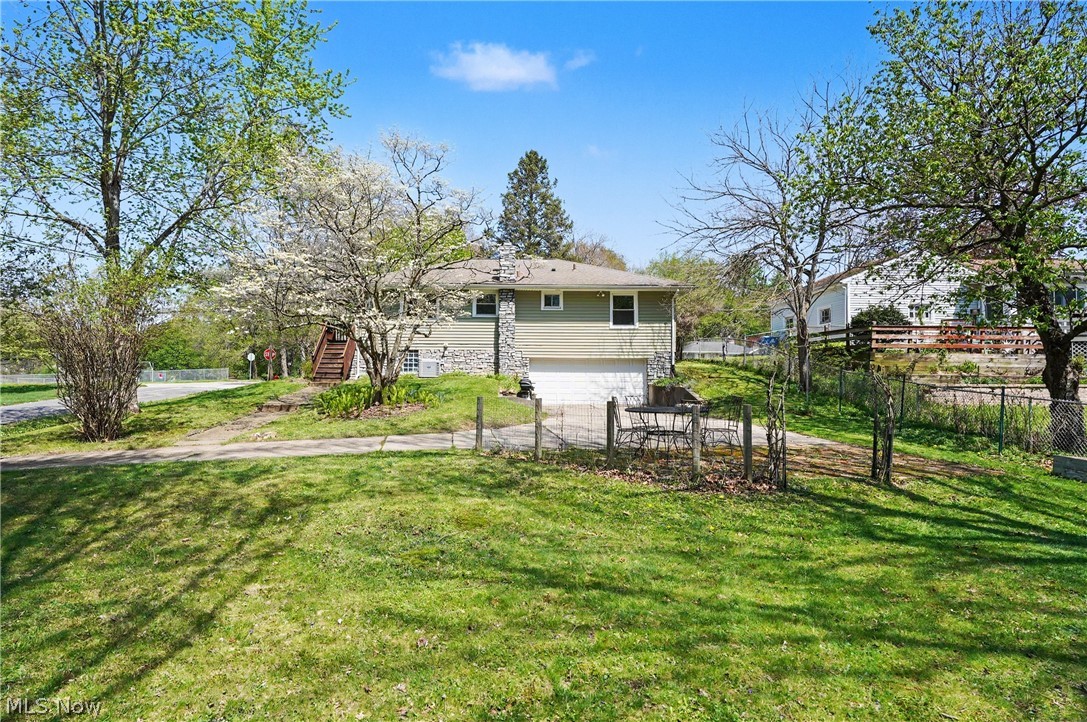 1038 Elno Avenue Kent OH 44240
