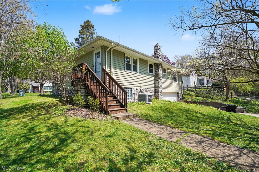 1038 Elno Avenue Kent OH 44240