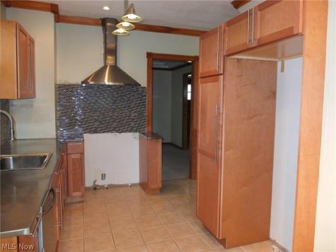 519 21st Street NW Canton OH 44709