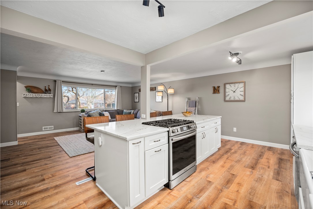 156 Maplelawn Drive Berea OH 44017