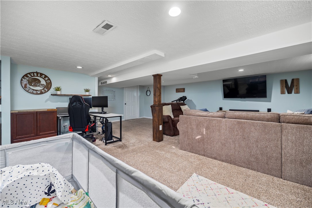 156 Maplelawn Drive Berea OH 44017