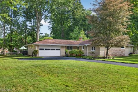 9075 Creekwood Drive Mentor OH 44060