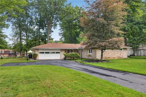 9075 Creekwood Drive Mentor OH 44060