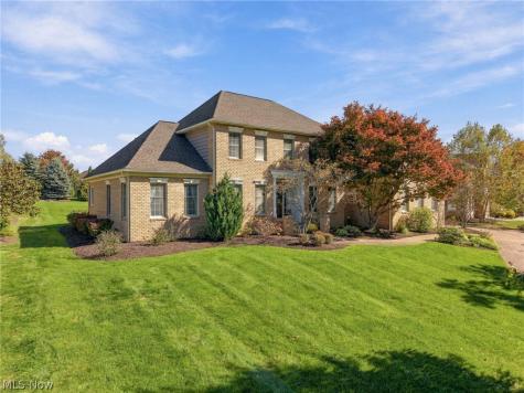 2687 Carrington Street NW North Canton OH 44720