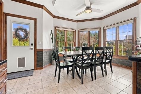 2687 Carrington Street NW North Canton OH 44720