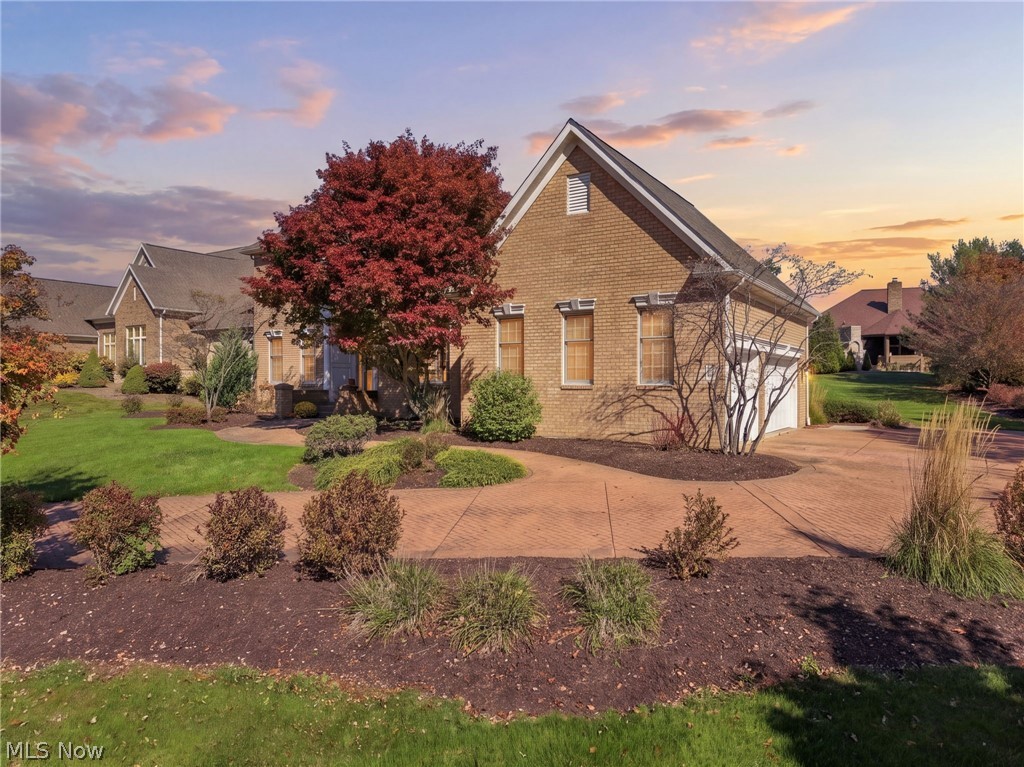 2687 Carrington Street NW North Canton OH 44720