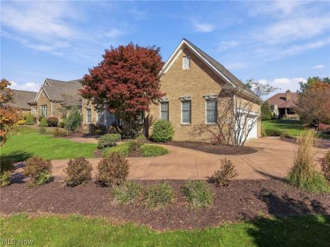 2687 Carrington Street NW North Canton OH 44720