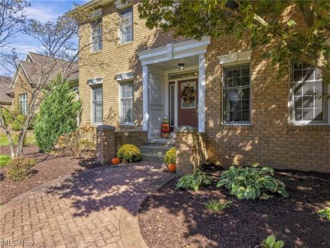 2687 Carrington Street NW North Canton OH 44720