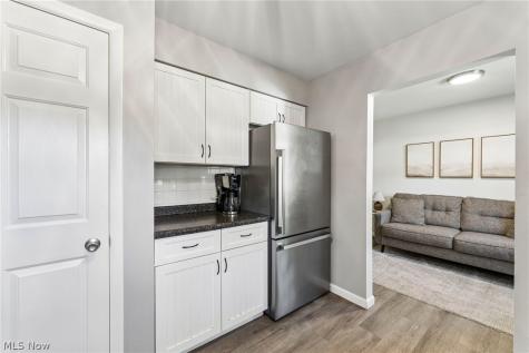432 Mackinaw Avenue Bath OH 44333