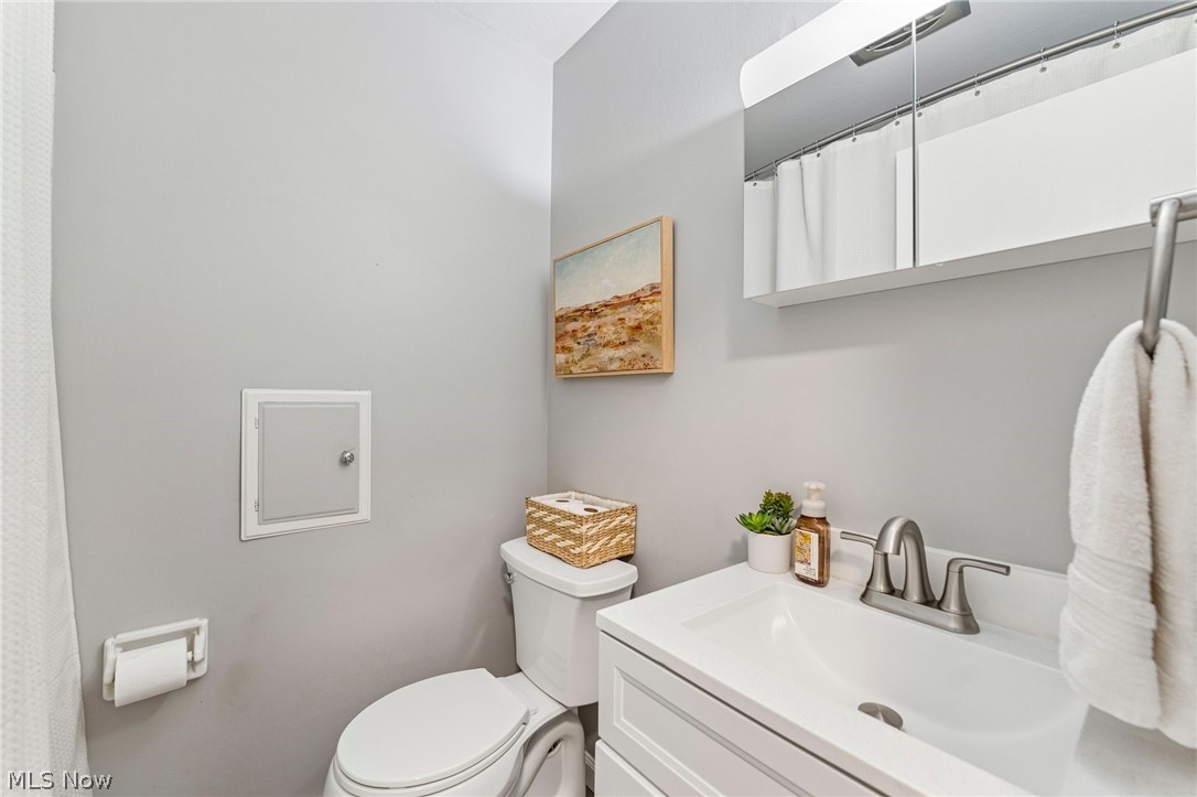432 Mackinaw Avenue Bath OH 44333