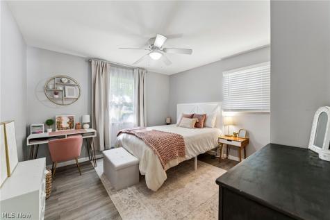 432 Mackinaw Avenue Bath OH 44333