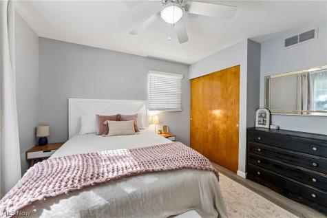 432 Mackinaw Avenue Bath OH 44333