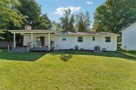432 Mackinaw Avenue Bath OH 44333