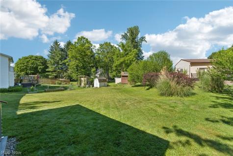 432 Mackinaw Avenue Bath OH 44333
