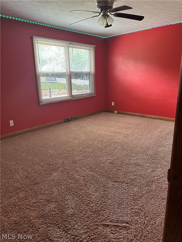 3874 April Drive Uniontown OH 44685