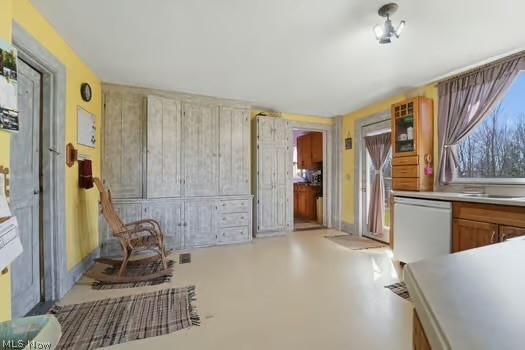 1589 State Route 46 Jefferson OH 44047