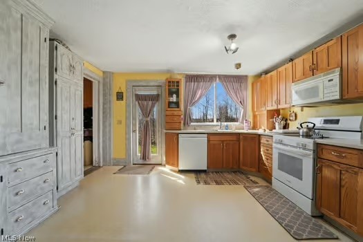1589 State Route 46 Jefferson OH 44047