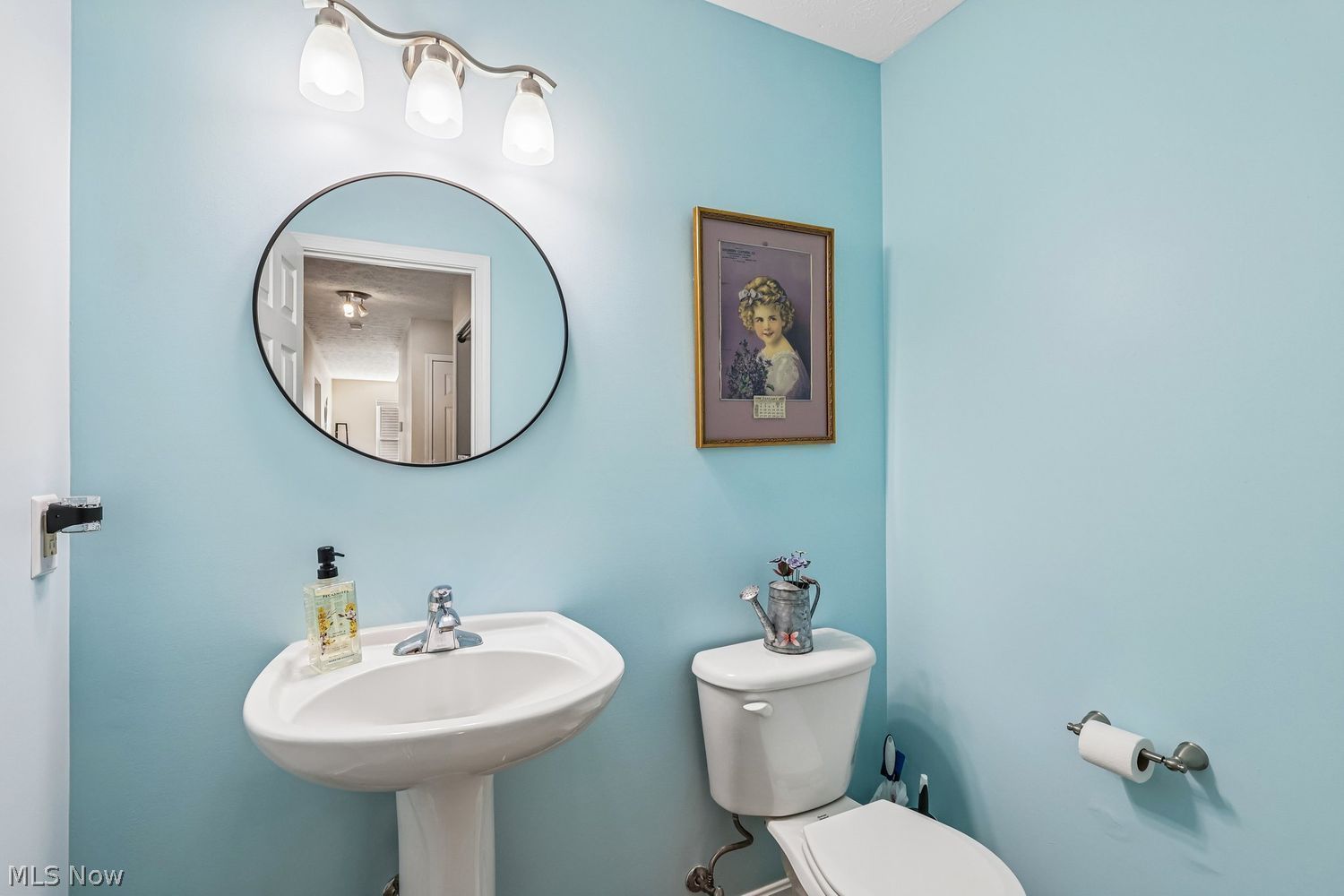 2152 Thornbury Lane Akron OH 44319