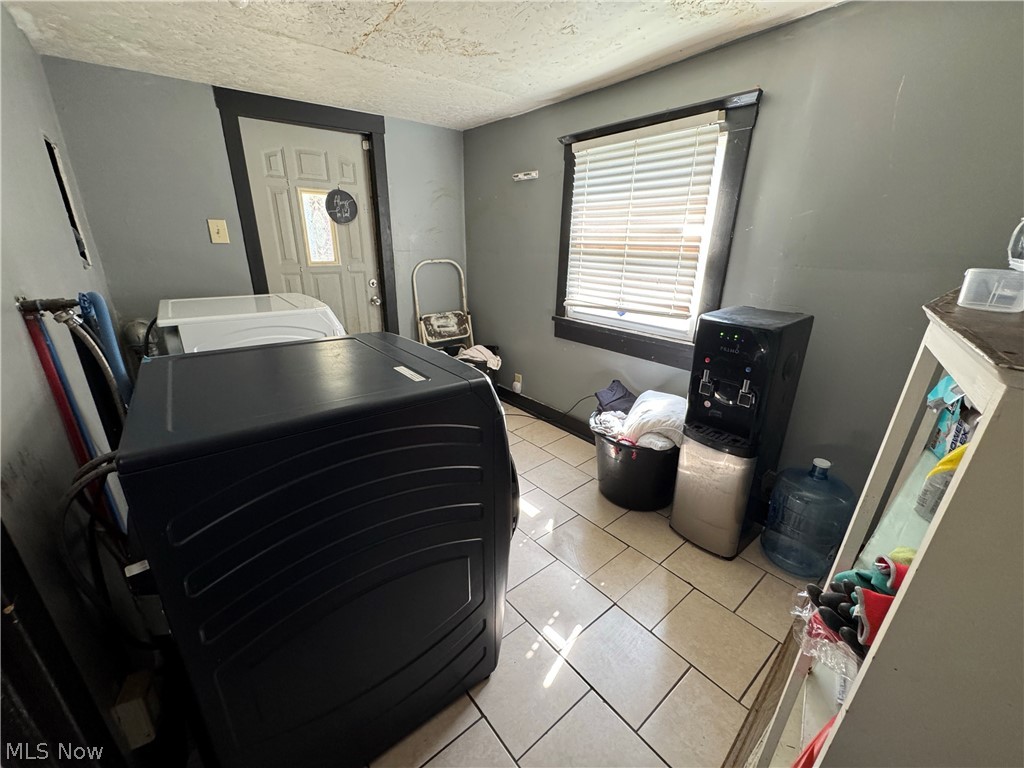 709 Fulton Road NW Canton OH 44703