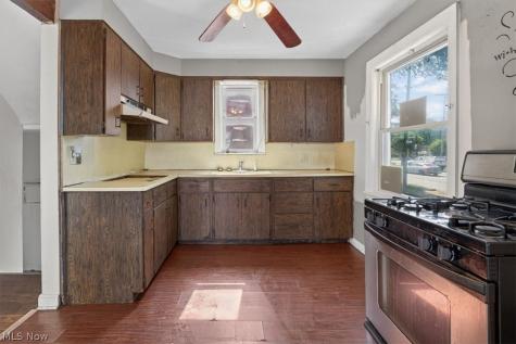 21603 Libby Road Maple Heights OH 44137