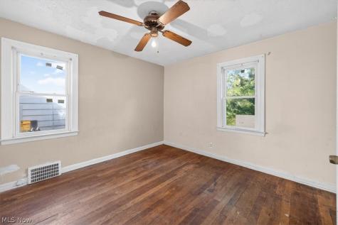 21603 Libby Road Maple Heights OH 44137
