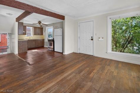 21603 Libby Road Maple Heights OH 44137