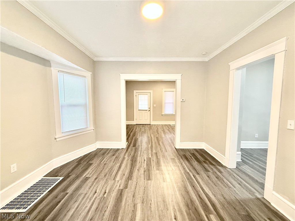 2081 W 91st Street W Cleveland OH 44102