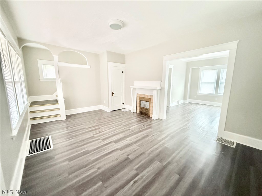2081 W 91st Street W Cleveland OH 44102
