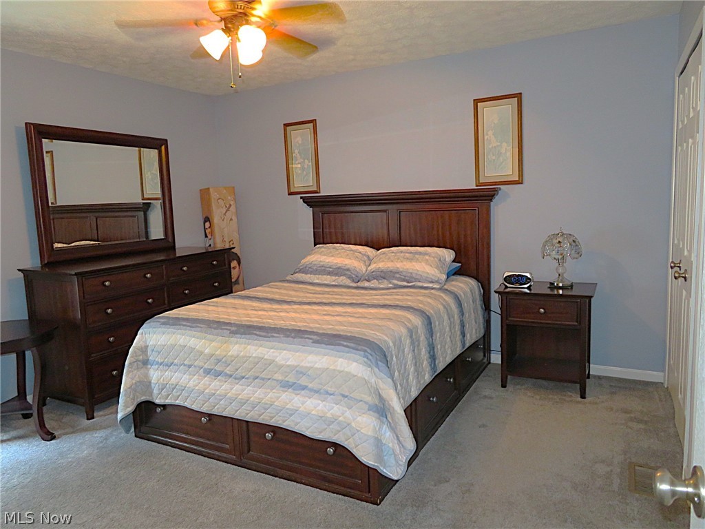 38205 Pelican Lake Drive North Ridgeville OH 44039