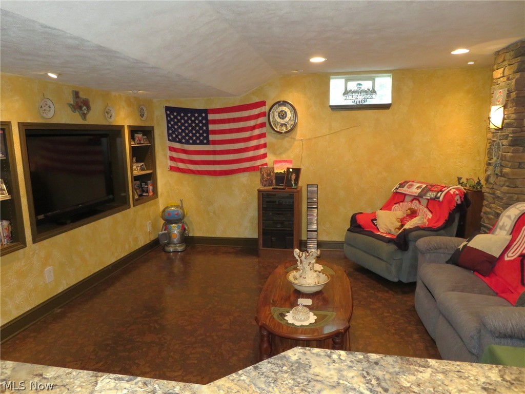 38205 Pelican Lake Drive North Ridgeville OH 44039