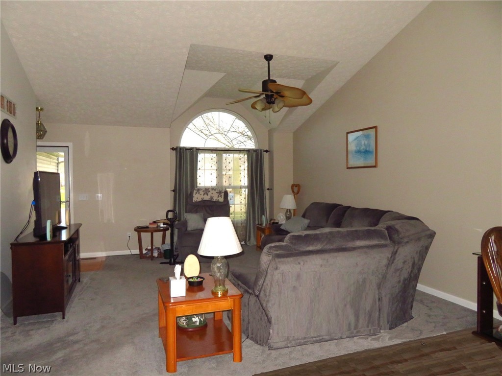 38205 Pelican Lake Drive North Ridgeville OH 44039