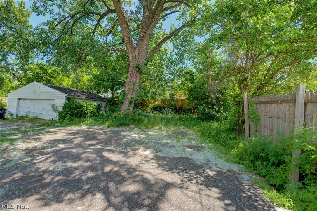3241 E 116th Street Cleveland OH 44120