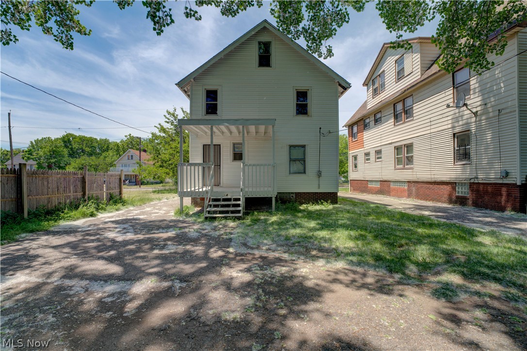 3241 E 116th Street Cleveland OH 44120
