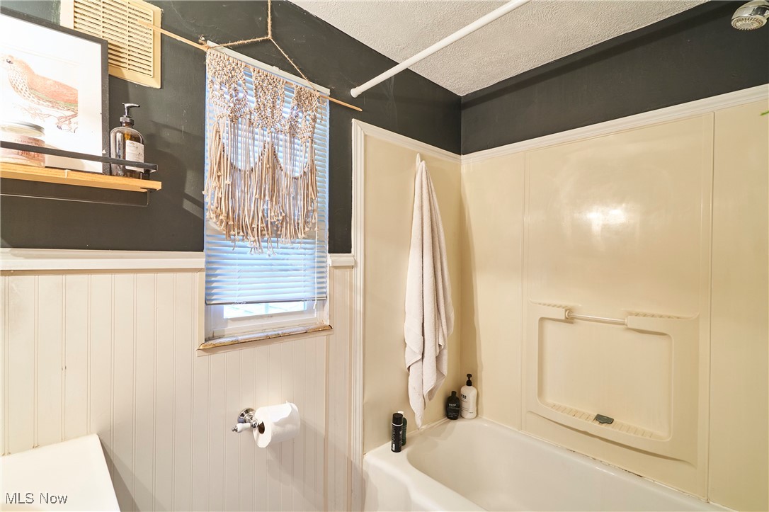 432 Auburndale Avenue Akron OH 44313