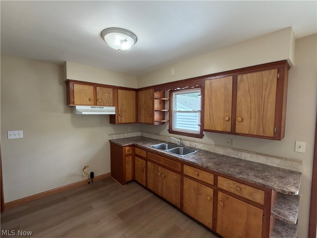 1385 Niagara Avenue Akron OH 44305
