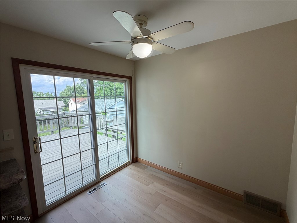 1385 Niagara Avenue Akron OH 44305