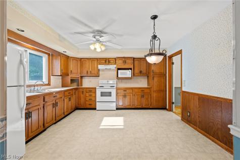 3112 Englewood Drive Silver Lake OH 44224